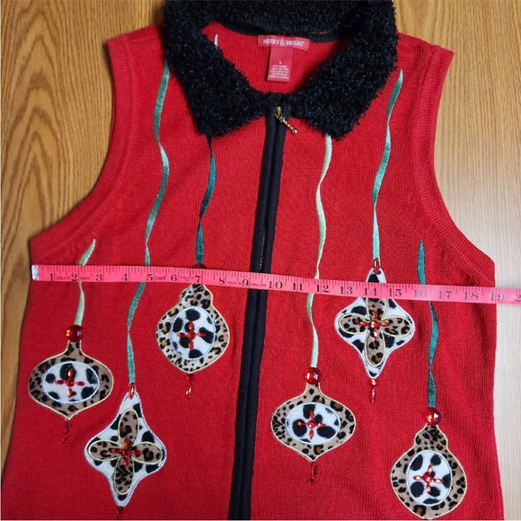 Christmas Sweater Vest MERRY & BRIGHT Macy’s Womens Sz L - Picture 4 of 4